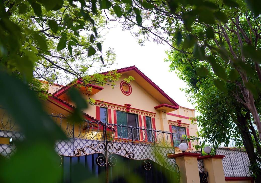 Royal Serena Residency Islamabad Ngoại thất bức ảnh